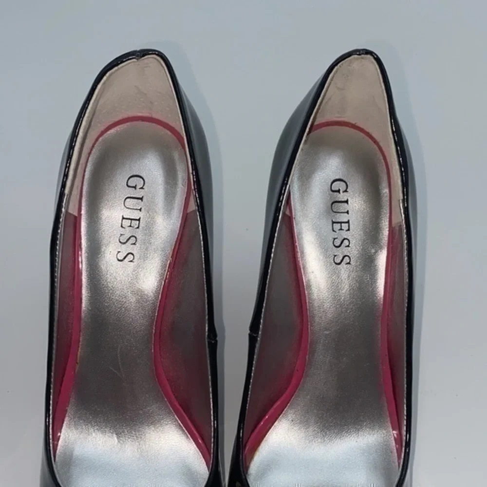 UEC Guess black & neon pink patent leather peep toe platform shoes 7 1/2